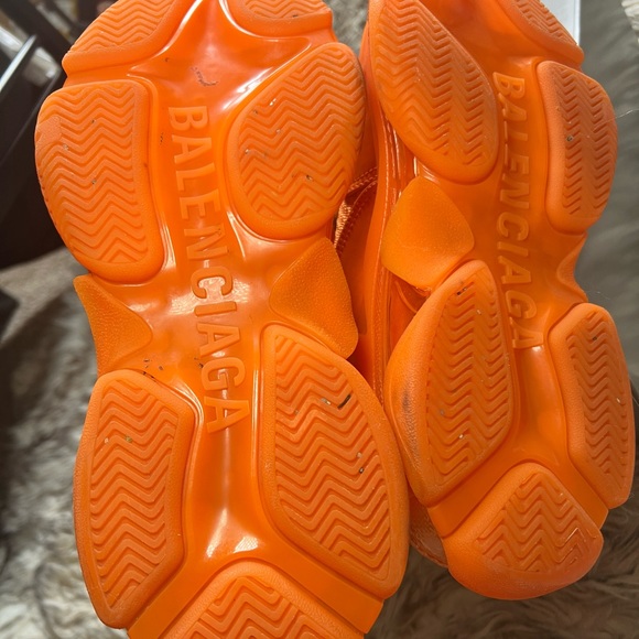 BALENCIAGA TRIPLE S SIZE EUR 39 - Picture 5 of 10